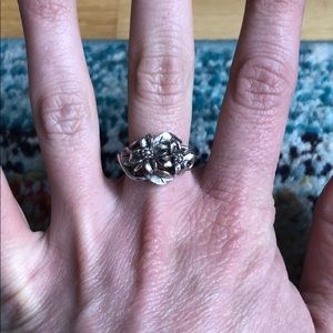 Adjustable Size Silver Flower Accent Ring